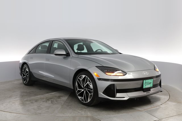 2023 Hyundai IONIQ 6 — photo 7 of 25