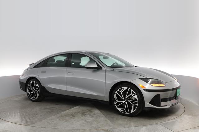 2023 Hyundai IONIQ 6 — photo 8 of 25
