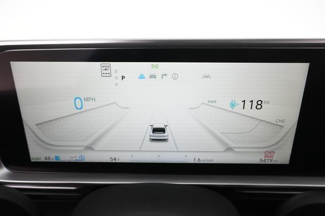 2023 Hyundai IONIQ 6 — photo 4 of 25
