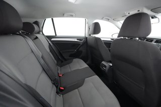 2016 Volkswagen e-Golf — photo 3 of 27