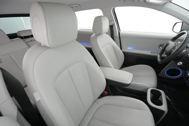 2023 Hyundai IONIQ 5 — photo 19 of 25