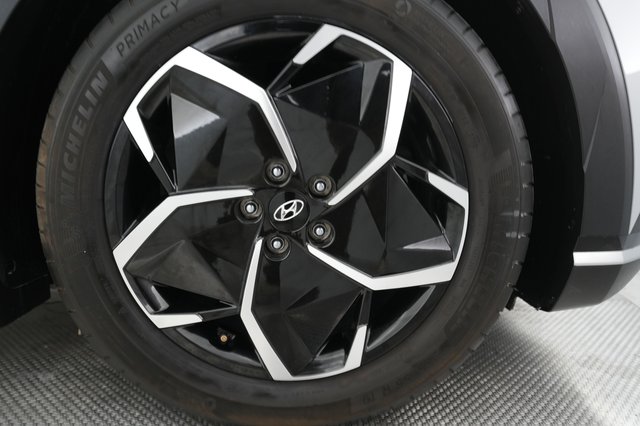 2023 Hyundai IONIQ 5 — photo 15 of 25