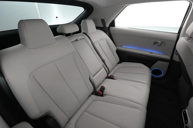 2023 Hyundai IONIQ 5 — photo 3 of 25