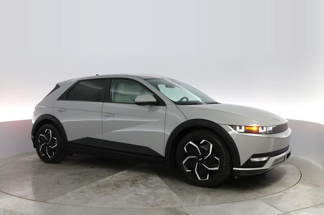 2023 Hyundai IONIQ 5 — photo 8 of 25