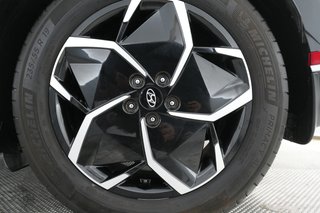 2023 Hyundai IONIQ 5 — photo 14 of 25