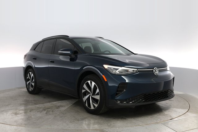 2023 Volkswagen ID.4 — photo 7 of 26
