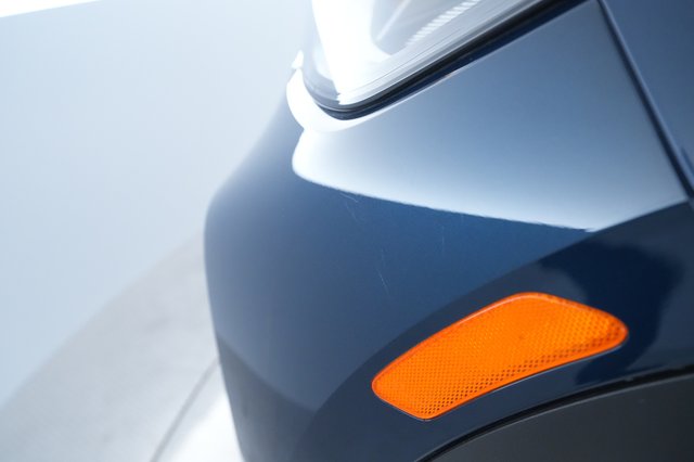 2023 Volkswagen ID.4 — photo 23 of 26