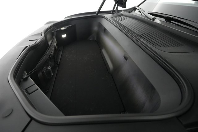 2022 Rivian R1T — photo 22 of 26