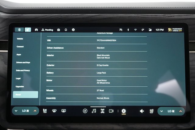 2022 Rivian R1T — photo 26 of 26