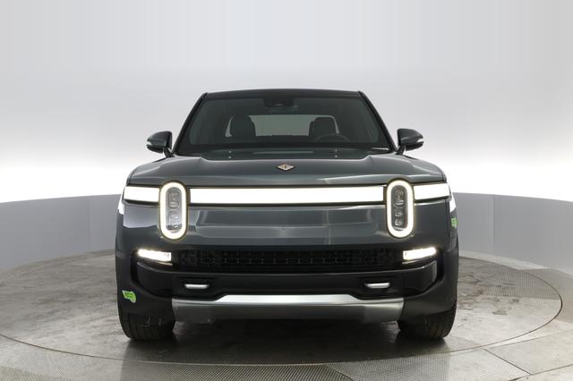 2022 Rivian R1T — photo 6 of 26