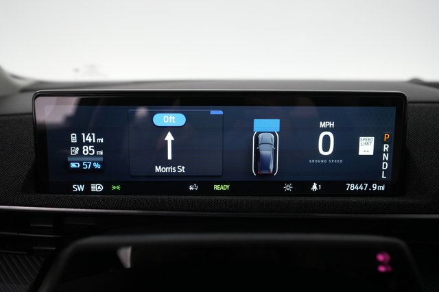 2021 Ford Mustang Mach-E — photo 4 of 30