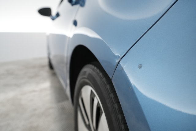 2016 Volkswagen e-Golf — photo 27 of 28