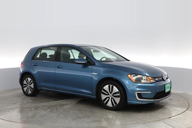 2016 Volkswagen e-Golf — photo 8 of 28