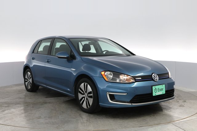 2016 Volkswagen e-Golf — photo 7 of 28