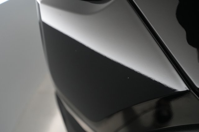 2022 Rivian R1S — photo 31 of 33