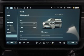 2022 Rivian R1S — photo 4 of 33