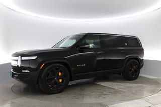 2022 Rivian R1S — photo 12 of 33