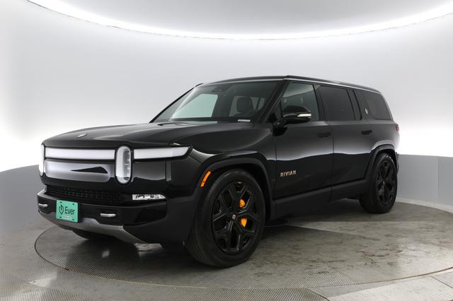 2022 Rivian R1S — photo 5 of 33