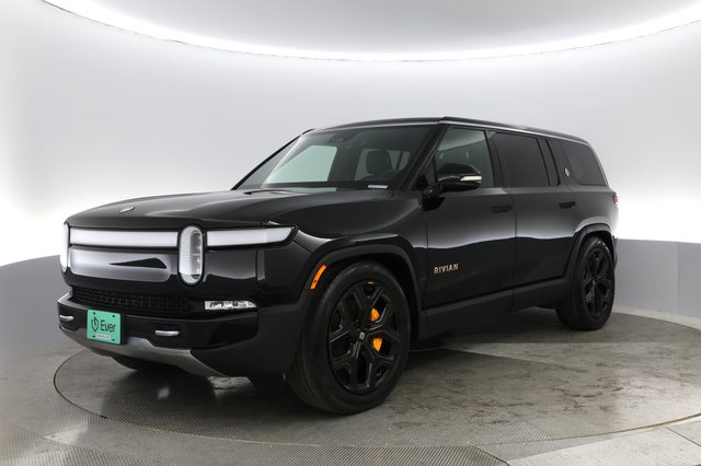 2022 Rivian R1S — photo 5 of 33