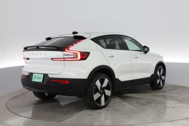 2023 Volvo C40 Recharge — photo 9 of 31