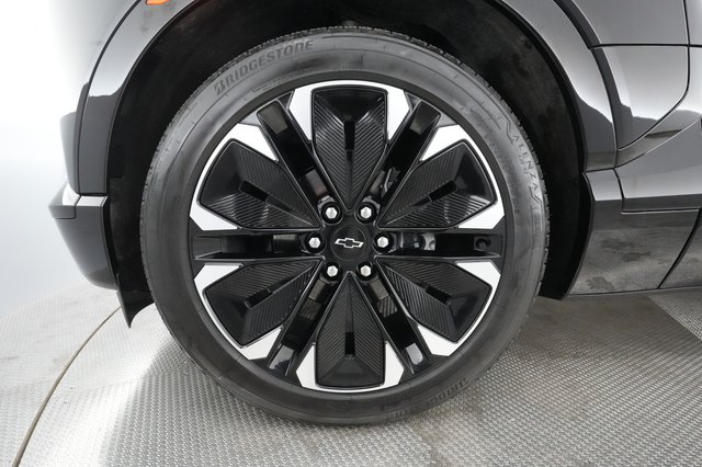 2024 Chevrolet Blazer EV — photo 13 of 40