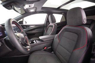 2024 Chevrolet Blazer EV — photo 17 of 40