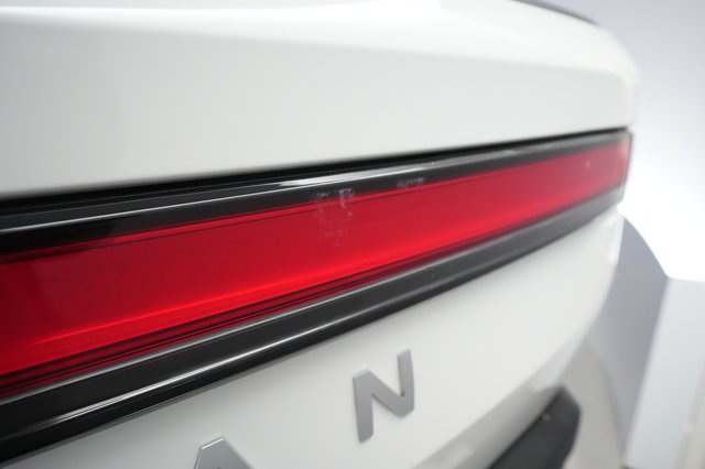 2022 Rivian R1T — photo 23 of 27