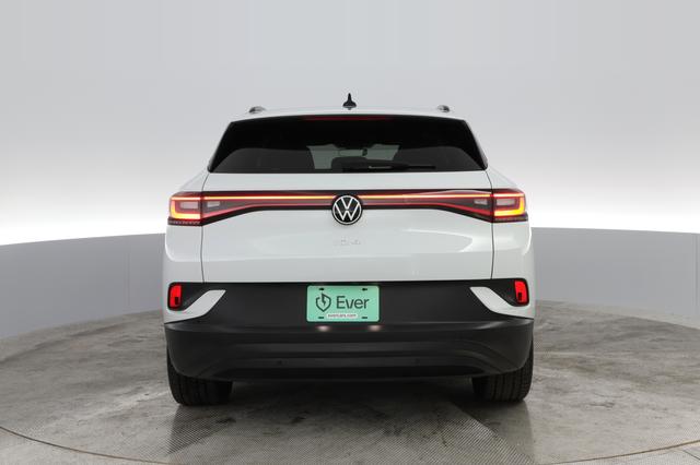 2021 Volkswagen ID.4 — photo 8 of 22