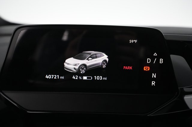 2021 Volkswagen ID.4 — photo 4 of 22