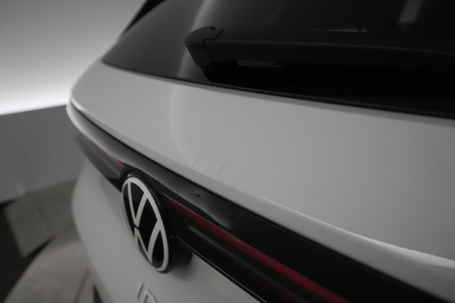 2021 Volkswagen ID.4 — photo 21 of 22