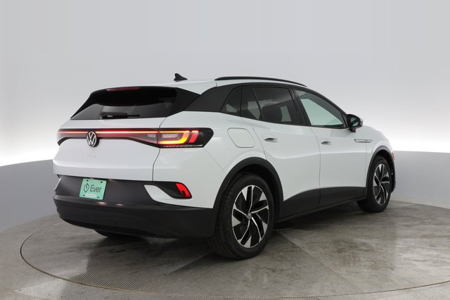 2021 Volkswagen ID.4 — photo 2 of 22