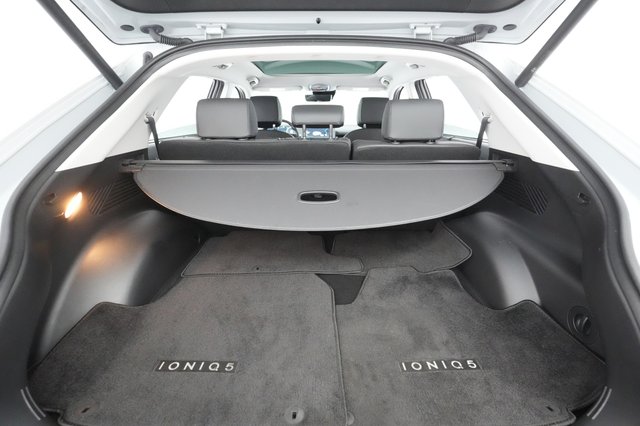 2024 Hyundai IONIQ 5 — photo 24 of 36