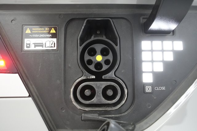 2024 Hyundai IONIQ 5 — photo 27 of 36