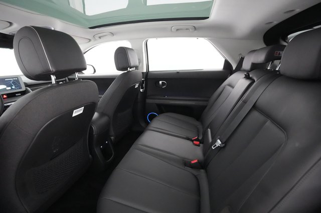 2024 Hyundai IONIQ 5 — photo 21 of 36