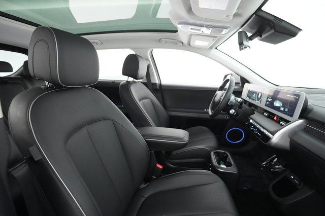 2024 Hyundai IONIQ 5 — photo 22 of 36