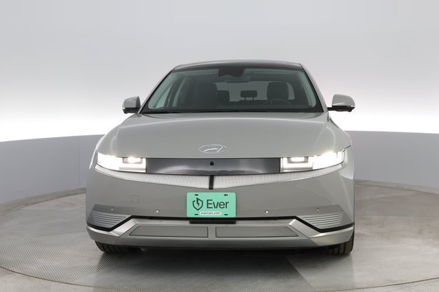 2024 Hyundai IONIQ 5 — photo 7 of 36