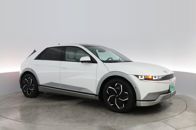 2024 Hyundai IONIQ 5 — photo 8 of 30