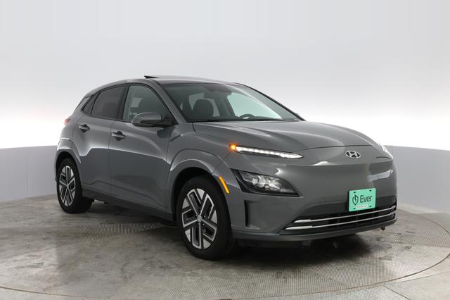 2022 Hyundai Kona — photo 7 of 32