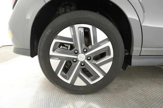 2022 Hyundai Kona — photo 16 of 32