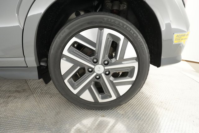 2022 Hyundai Kona — photo 14 of 32