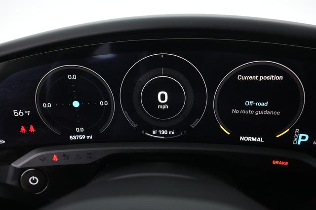 2021 Porsche Taycan — photo 4 of 23