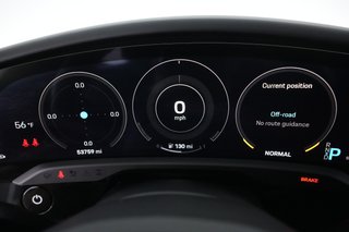 2021 Porsche Taycan — photo 4 of 23