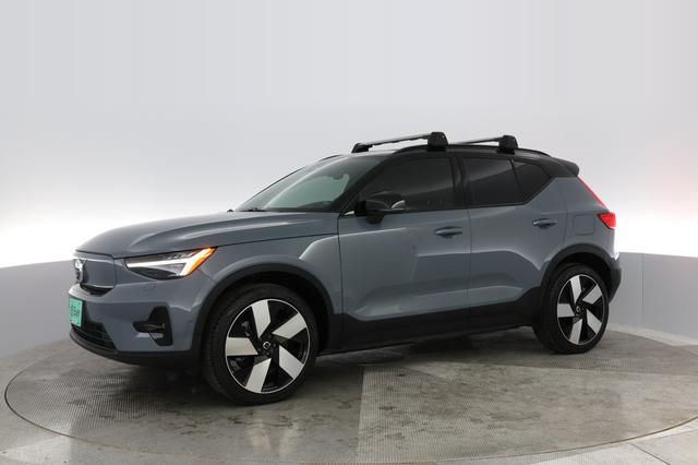 2023 Volvo XC40 Recharge — photo 5 of 21