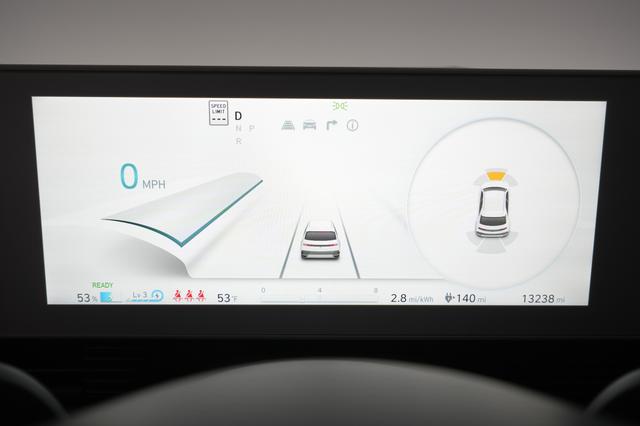 2024 Hyundai IONIQ 5 — photo 4 of 26