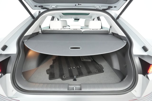 2024 Hyundai IONIQ 5 — photo 21 of 26