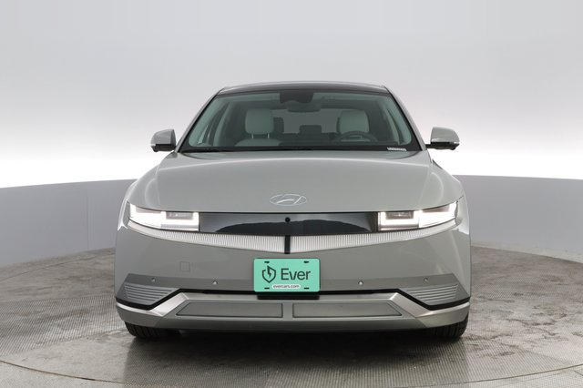 2024 Hyundai IONIQ 5 — photo 6 of 26