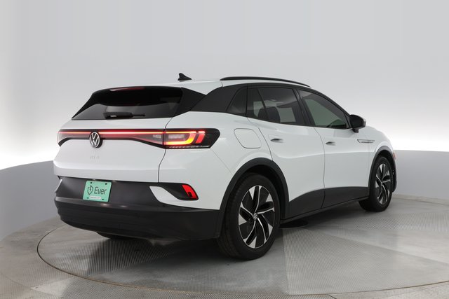 2021 Volkswagen ID.4 — photo 2 of 25