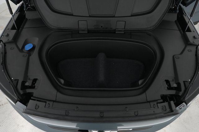 2023 Volvo XC40 Recharge — photo 19 of 22