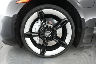 2021 Porsche Taycan — photo 12 of 38