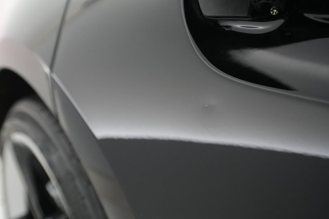 2021 Porsche Taycan — photo 33 of 38